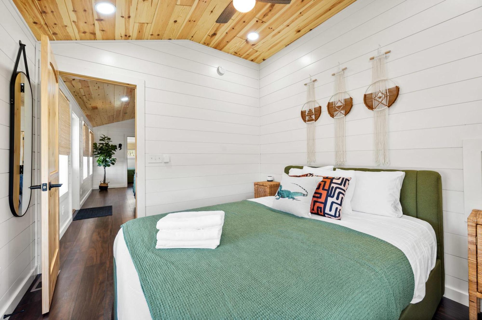 The Lodges At Eden Reserve - Pet Friendly Cabins Near Ark Williamstown Zewnętrze zdjęcie