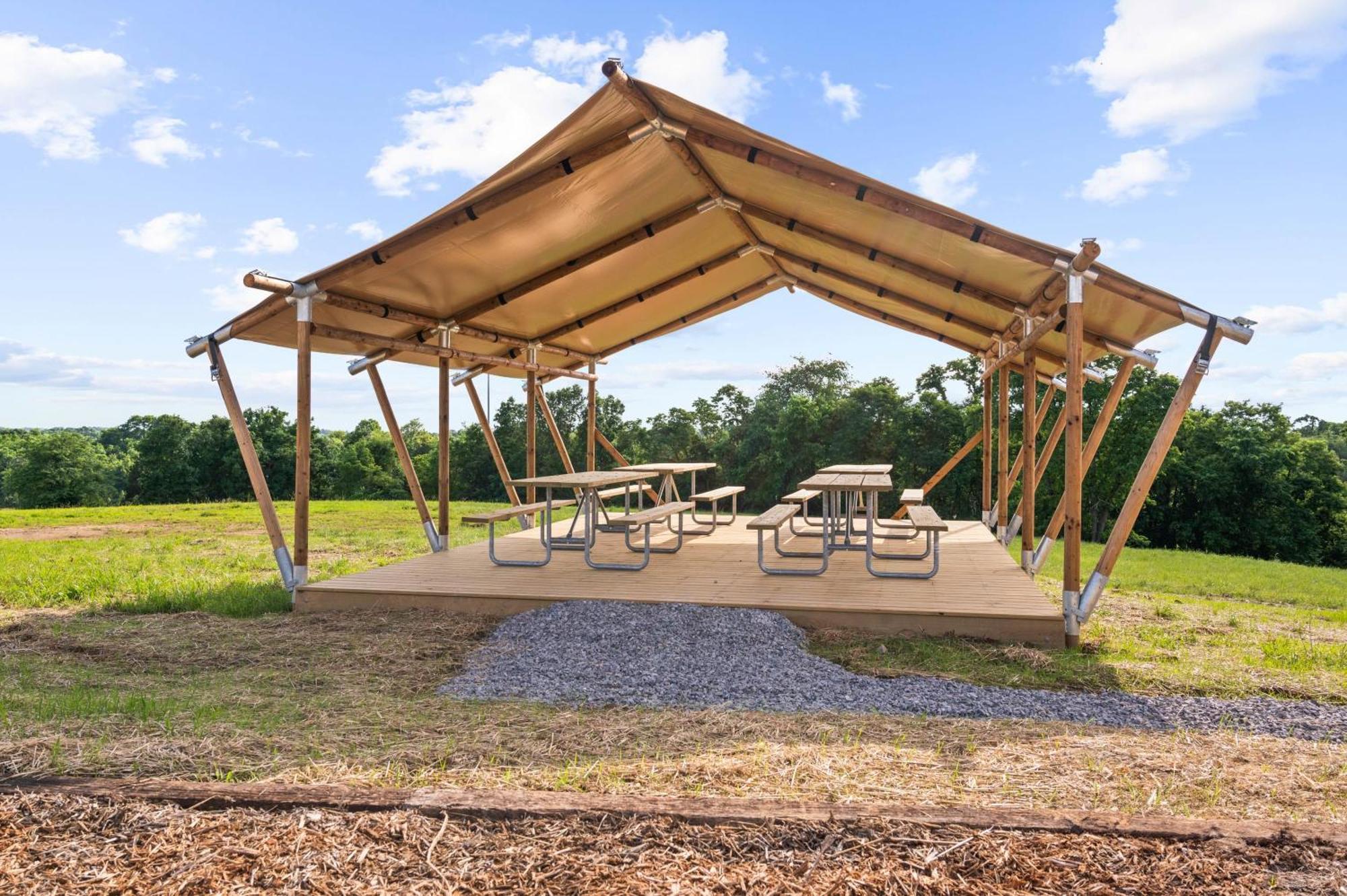 The Lodges At Eden Reserve - Pet Friendly Cabins Near Ark Williamstown Zewnętrze zdjęcie