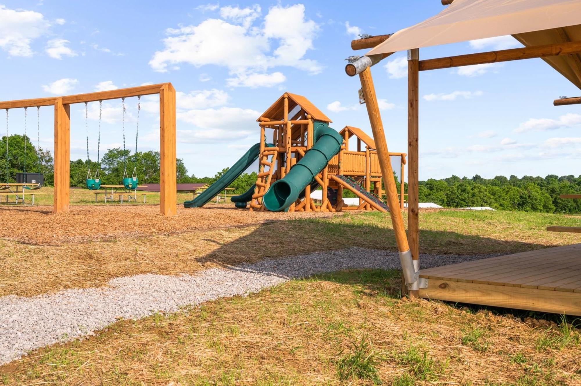 The Lodges At Eden Reserve - Pet Friendly Cabins Near Ark Williamstown Zewnętrze zdjęcie